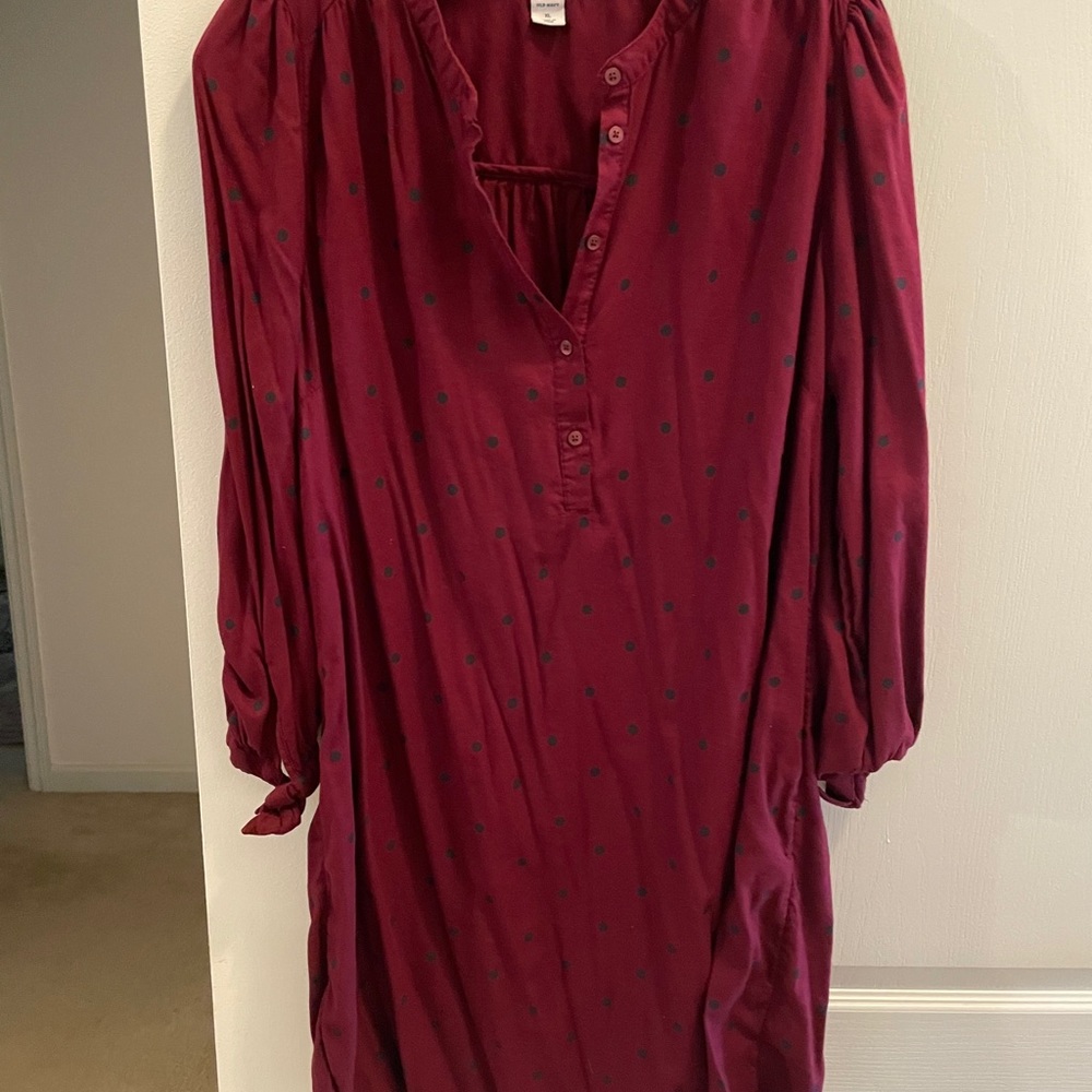 OLD NAVY Burgundy and Navy Blue Polka Dot Dress